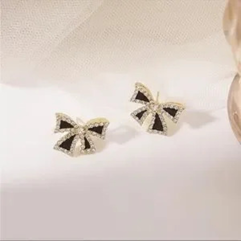 Gold plated Black Bowknot Earring with Cubic zirconia crystals